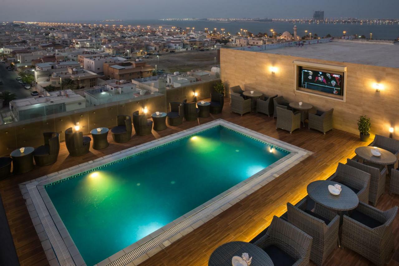 Naviti Warwick Dammam Hotel Exterior photo